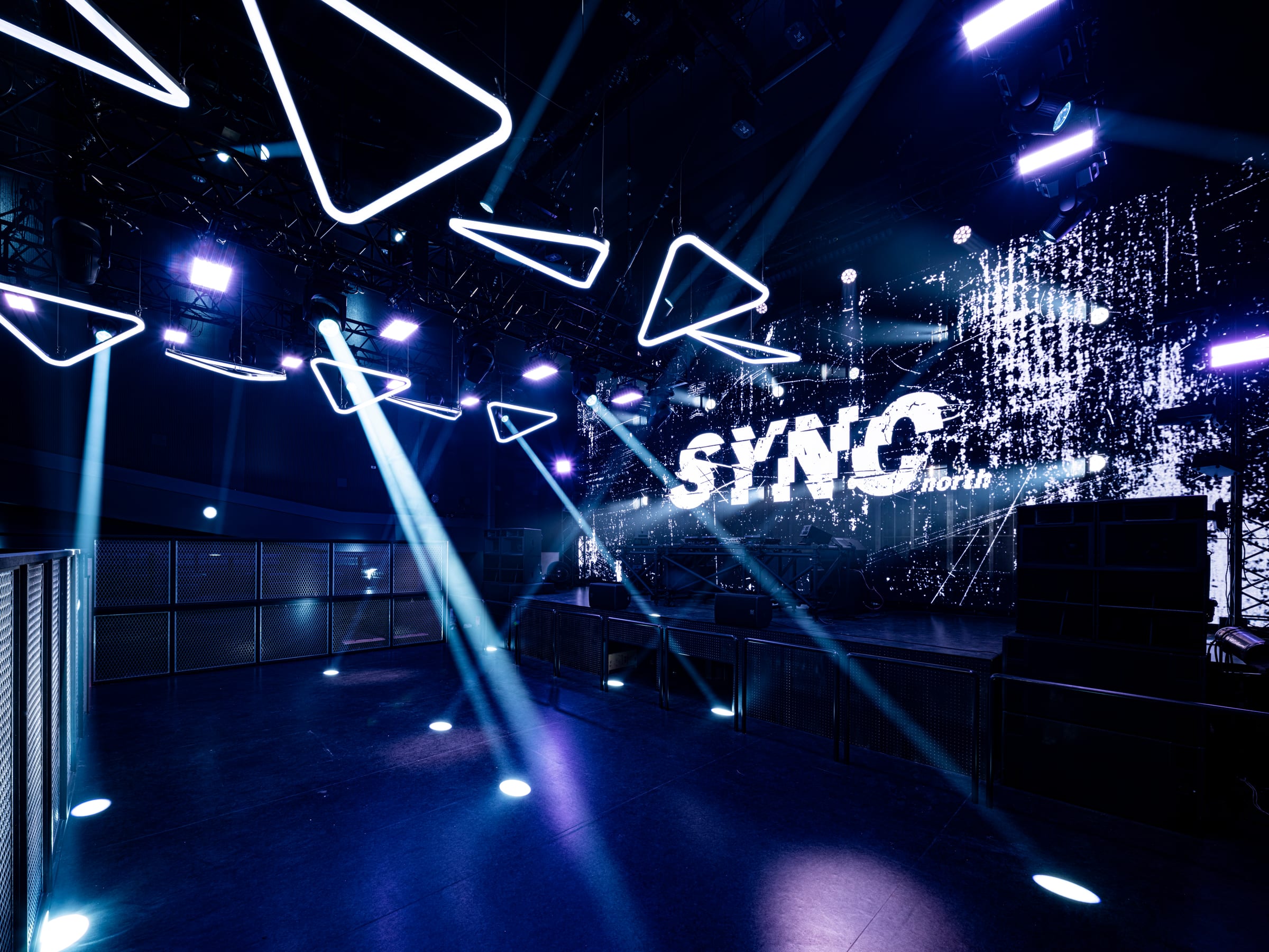 SYNC north